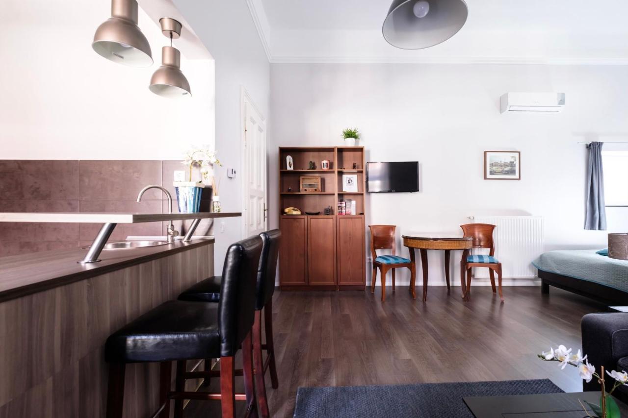 Andrassy Garden Apartment In Center Budapeşte Dış mekan fotoğraf